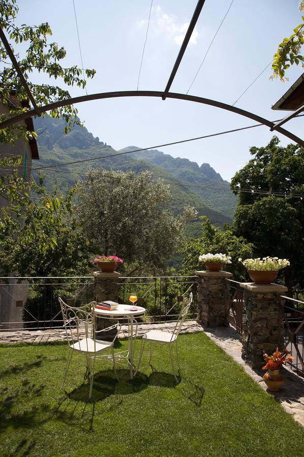 Bed and Breakfast La Casa Dei Nonni Castelbianco Colletta Exterior foto
